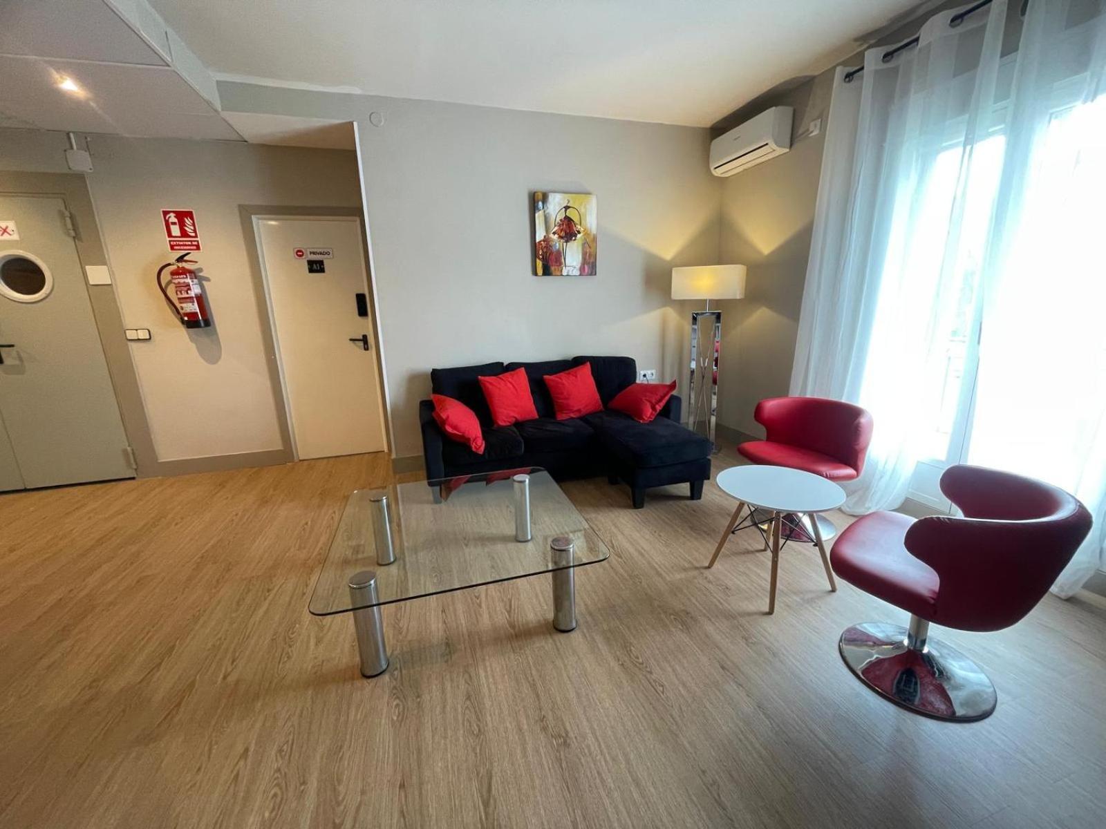 Hotel Arganda Arganda Del Rey Esterno foto