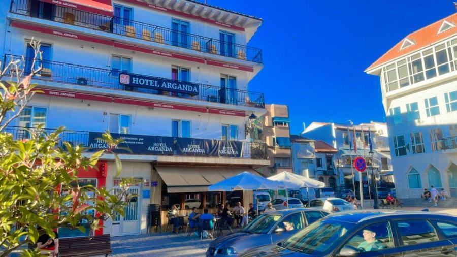 Hotel Arganda Arganda Del Rey Esterno foto
