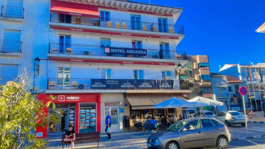 Hotel Arganda Arganda Del Rey Esterno foto